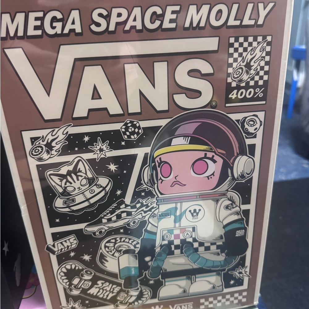 Vans 400% Mega Space Molly - NIB